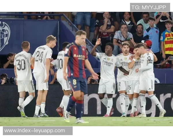 半场战报皇马射门效率低下与莱万特互交白卷姆巴佩险些破门