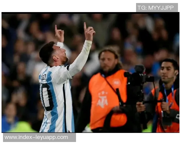 罗体:梅西在厄瓜多尔配备超500人安保,享受最高级别的安保待遇 罗体:梅西在厄瓜多尔配备超500人安保,享受最高级别的安保待遇