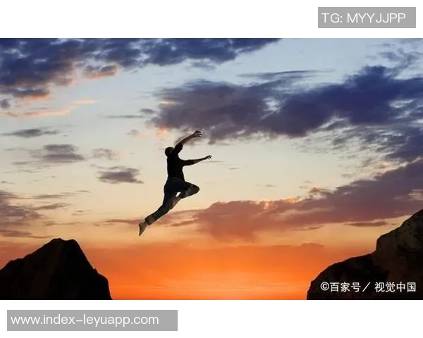 小卡的成长哲学：在强者的挑战中锻炼自我提升的智慧与勇气